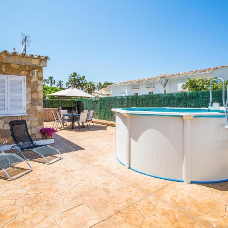 Can Rovet - Three-Bedroom Villa - 1