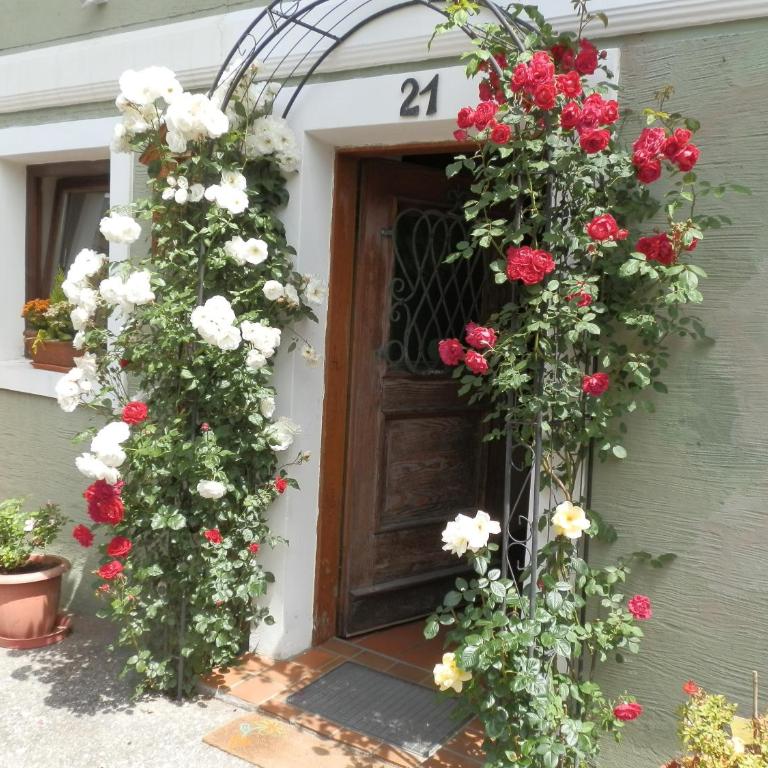Ferienwohnungen Trinker - Lungau Karte inklusive - Apartment mit Gartenblick - 19