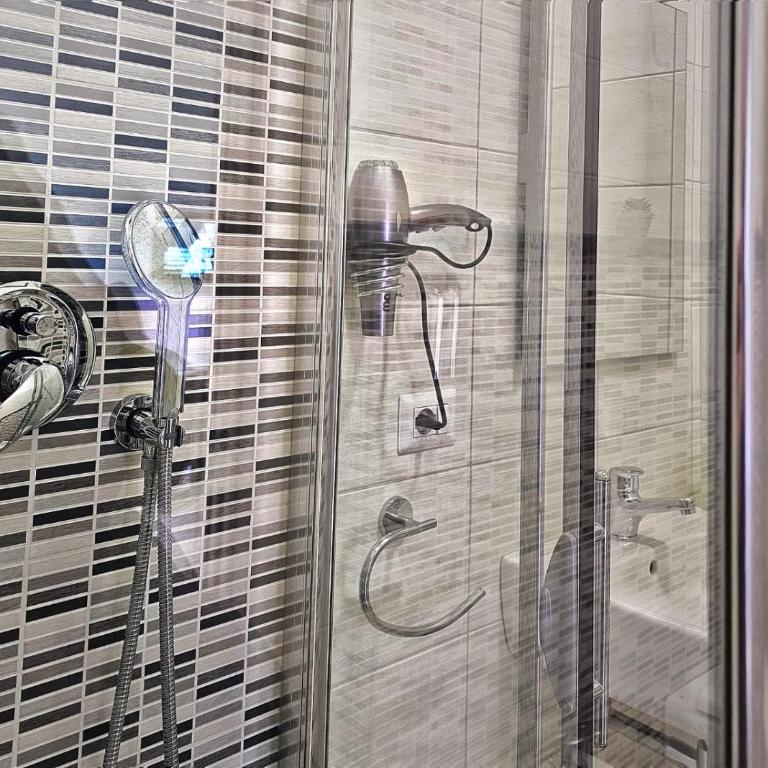 Bellini Inn Deluxe - Double or Twin Room with Balcony - 7