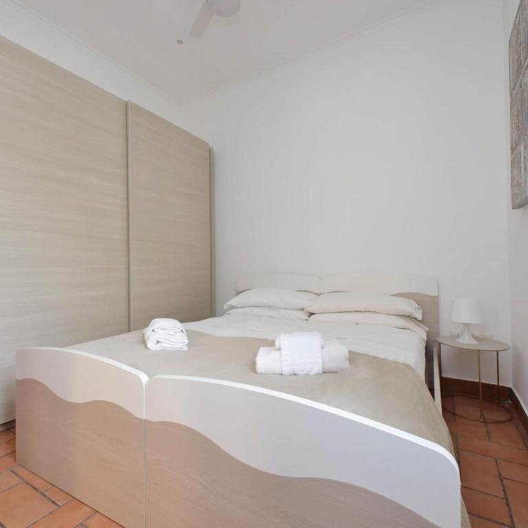 Homs Apartment In Rome by Halldis - Appartement - 8