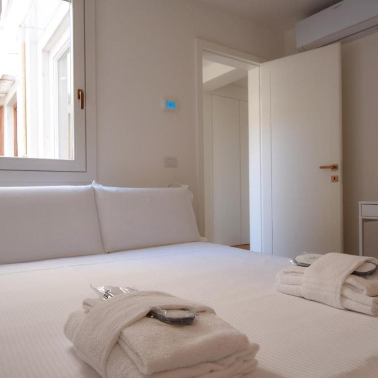 Wonderful Prato della Valle Free Parking - Appartamento con 2 Camere da Letto - 45
