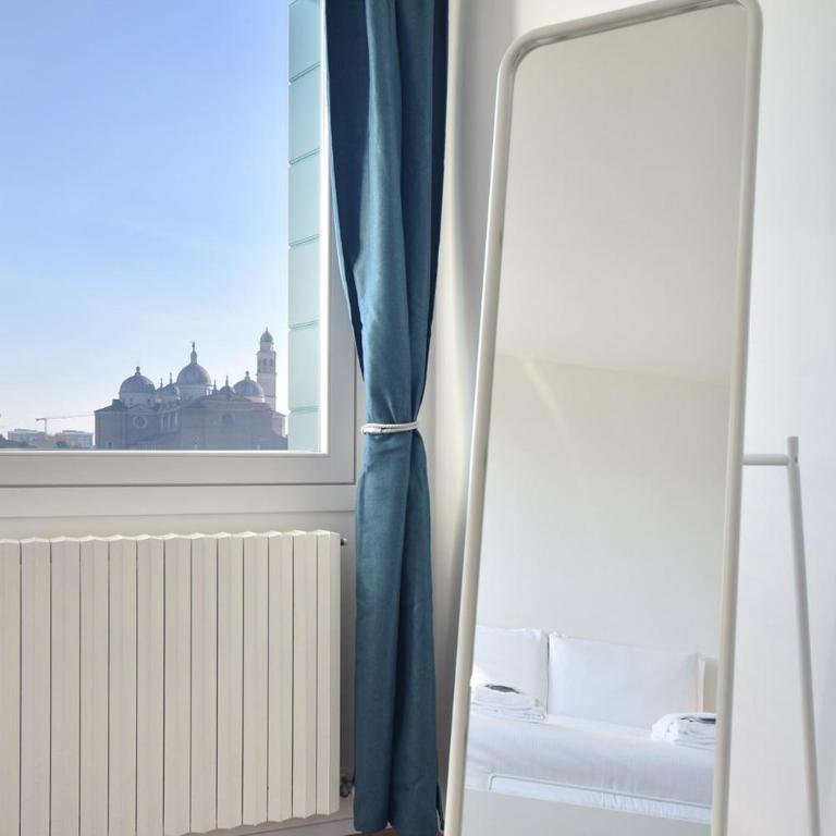 Wonderful Prato della Valle Free Parking - Appartamento con 2 Camere da Letto - 49