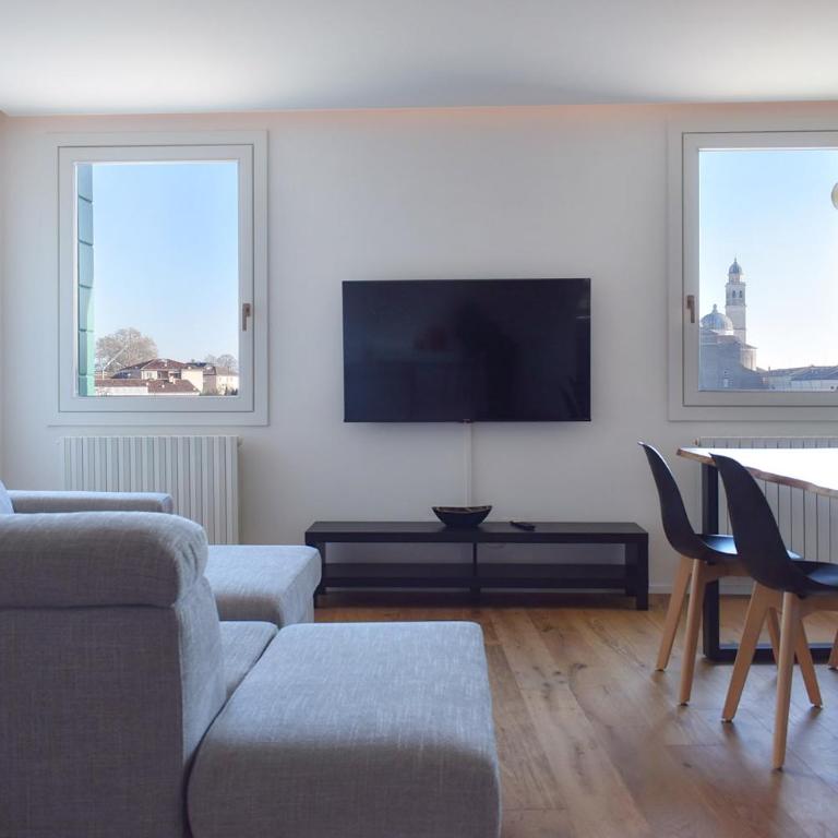Wonderful Prato della Valle Free Parking - Appartamento con 2 Camere da Letto - 50
