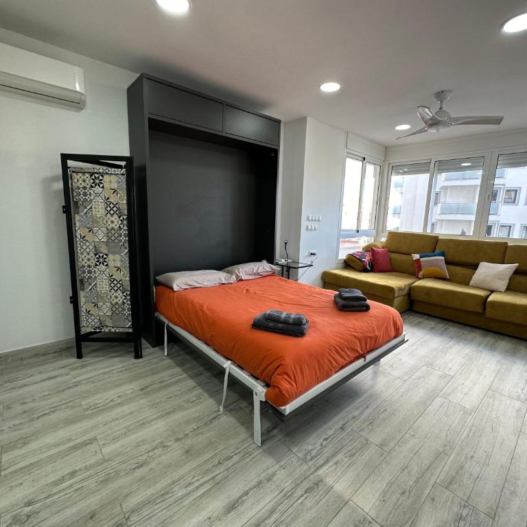 Verdiales Comfort, city center studio, beach, and city center close BY NAMASTE ELITE - Estudio - 16