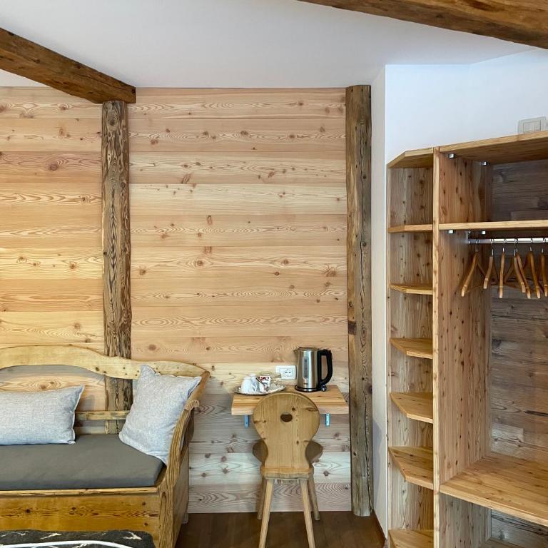 Agriturismo Maso Corradini - Suite Familiare con Balcone - 1