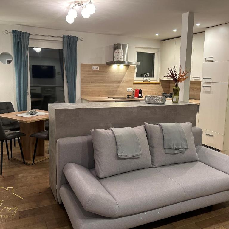 FarawayHomes Studio St Wolfgang #9 - One-Bedroom Apartment - 4