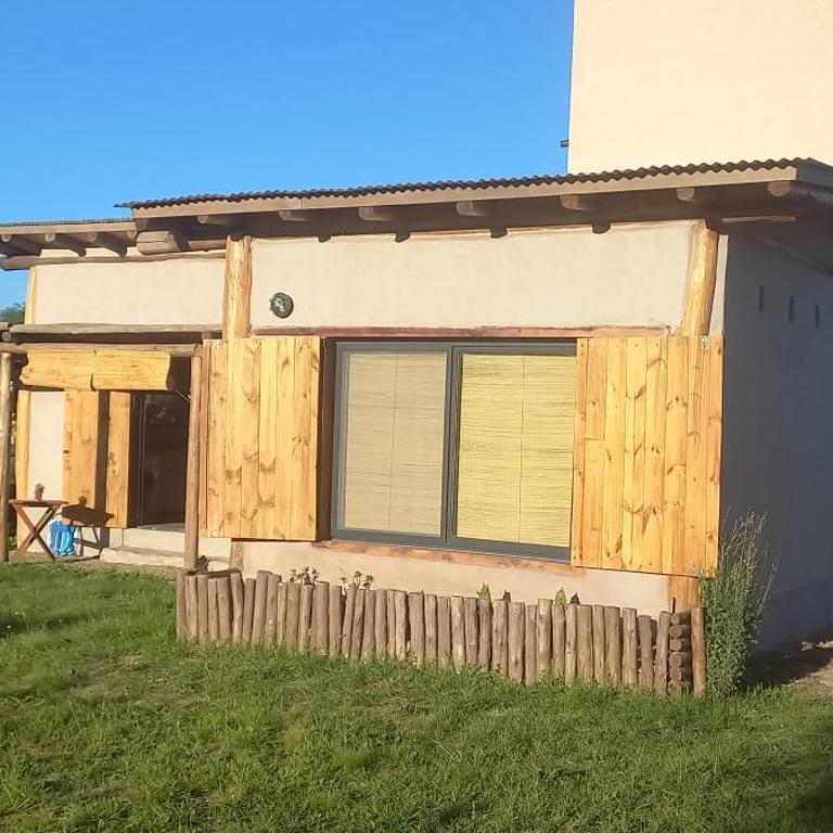 La adorable - Two-Bedroom House - 5