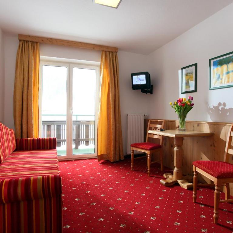 Hotel Alpenhof - Familienzimmer mit Bergblick - 4