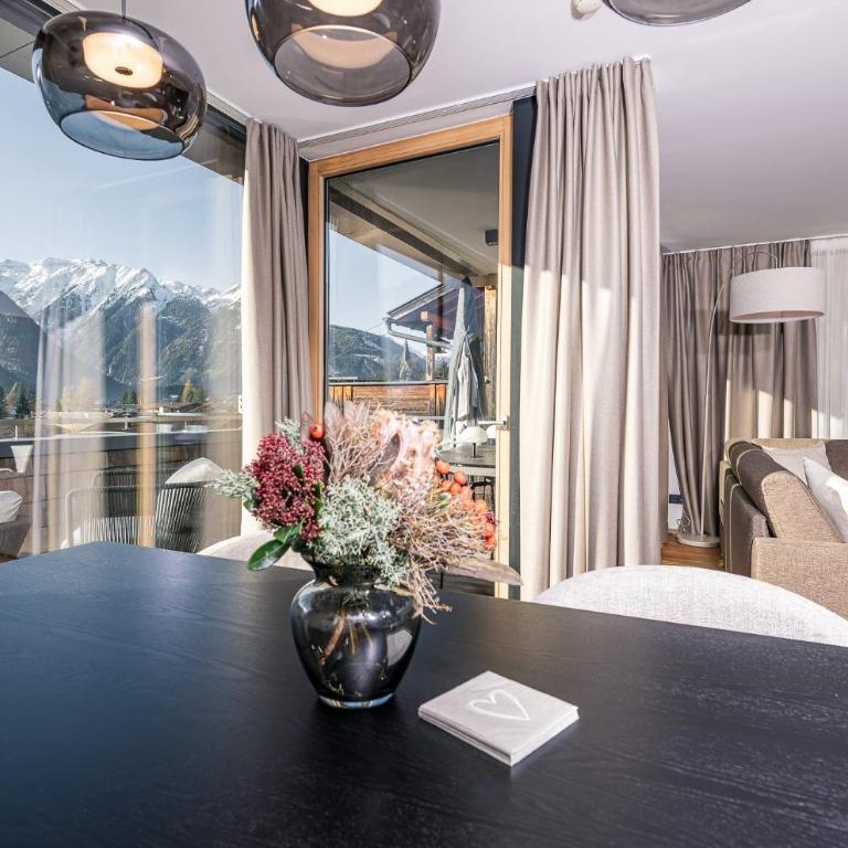 Modern Apartment with Panoramic View - Apartment - 7