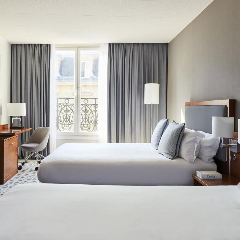 Crowne Plaza Paris - Republique by IHG - Chambre Double Standard avec 2 Lits Doubles - 1