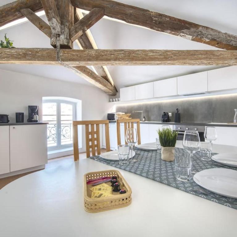 Superbe appartement, hypercentre, 4chambres. - Appartamento - 19