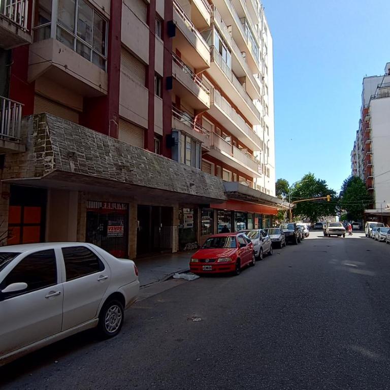 EfDepartamentos Plaza Colon con balcón a la calle y Cochera para auto - Apartamento de 1 dormitorio - 15