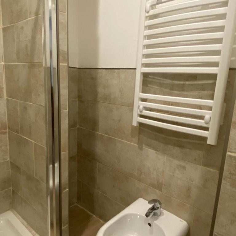 Eureka Rooms - Camera Tripla Deluxe - 3