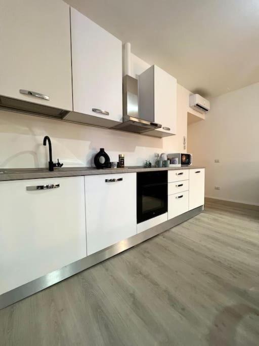 Piazza Roma apartment next como lake and station by revenue house - Appartamento con 1 Camera da Letto - 45