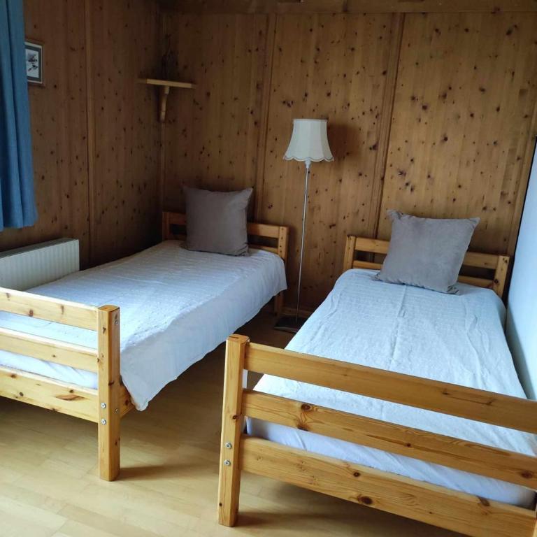 Hotel Aquamarin - Vierbettzimmer mit Bergblick - 11