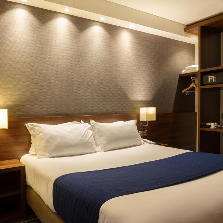 Holiday Inn Express Amiens by IHG - Chambre Standard avec Petit-Déjeuner Gratuit - 4