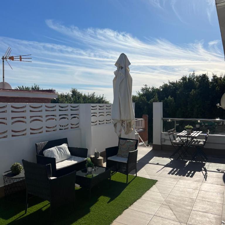 Casa Carmen Ático Primera linea de playa - Two-Bedroom Apartment - 6