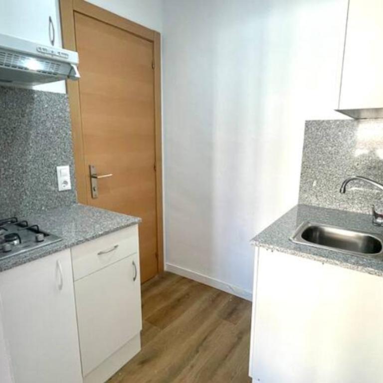 Apartamentos El Sol II - Estudio Estándar - 11