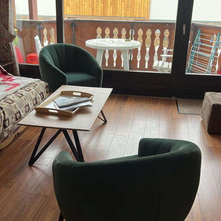 Résidence ATHOS D2-6pers-ALPE D'HUEZ-Centre Station - Appartement 2 Chambres - 4