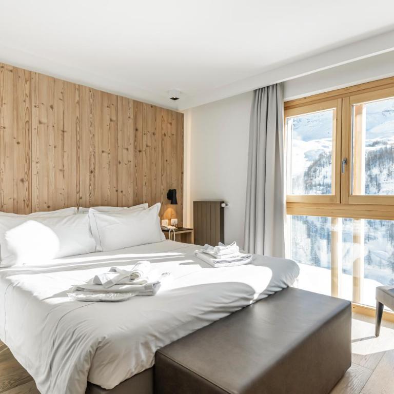 HOTIDAY Room Collection - Cervinia - Camera Matrimoniale/Doppia con Letti Singoli - 1