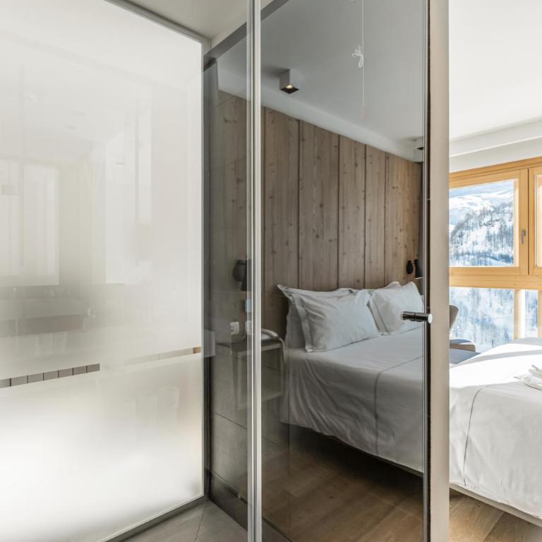 HOTIDAY Room Collection - Cervinia - Camera Matrimoniale/Doppia con Letti Singoli - 13