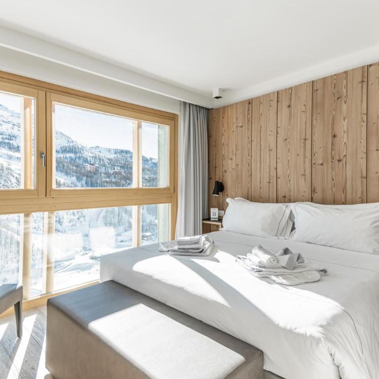 HOTIDAY Room Collection - Cervinia - Camera Matrimoniale/Doppia con Letti Singoli - 2