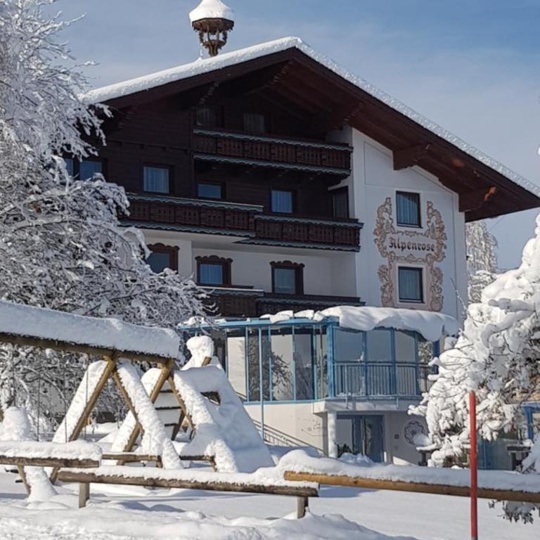 Sportpension Alpenrose - Apartment mit Blick auf die Berge - 16