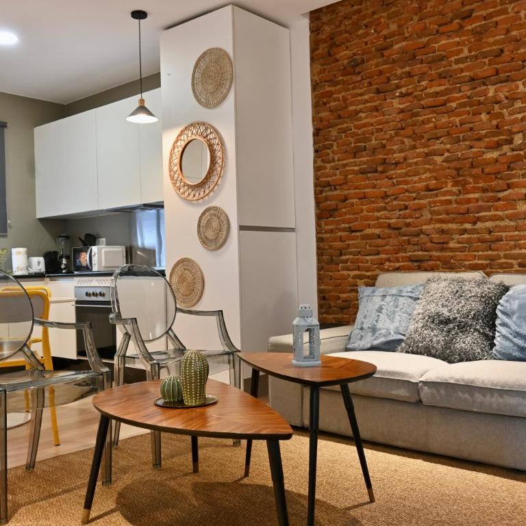 Moderno Apartamento TEMPORAL de dos dormitorios En Avenida América CAR1012 - Apartamento de 2 dormitorios - 1
