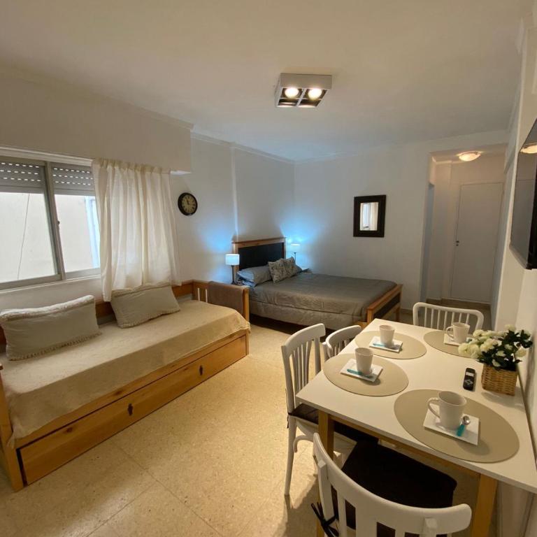 Jachal VI Zona Guemes - Apartamento de 1 dormitorio - 1