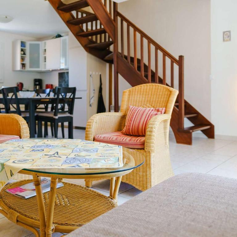Villa climatisée 4 pièces avec terrasse, WIFI, garage, proche de la plage, animaux acceptés - FR-1-409-81 - Villa - 6