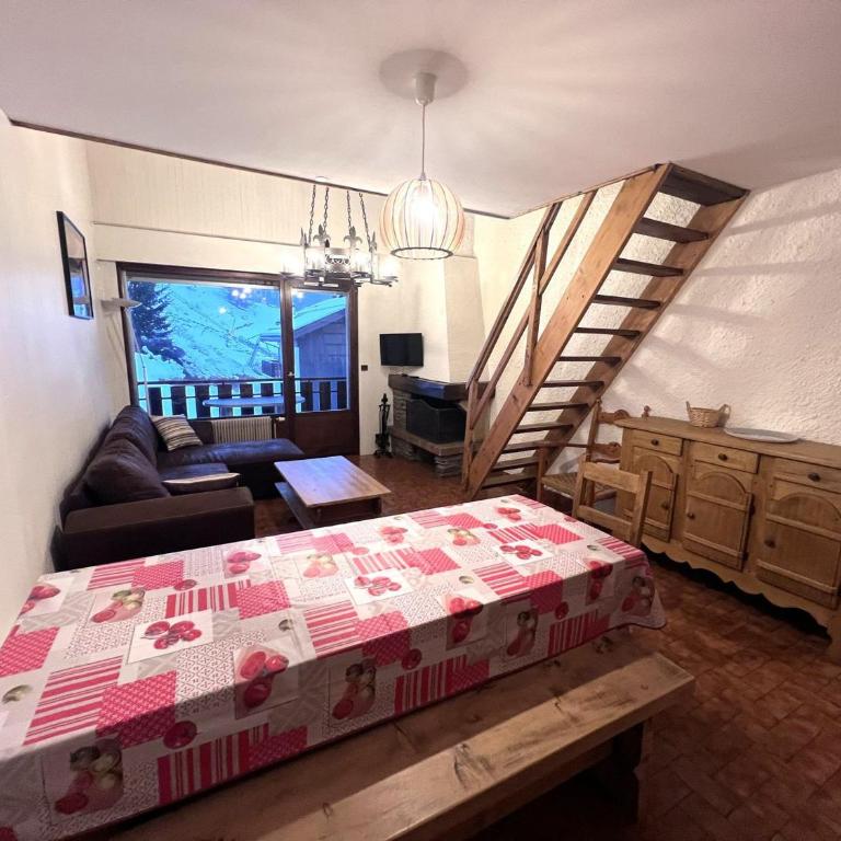 Appartement 2 ch, centre de La Clusaz, 8 pers, proche pistes et activités - FR-1-437-55 - Apartment (8 Adults) - 3