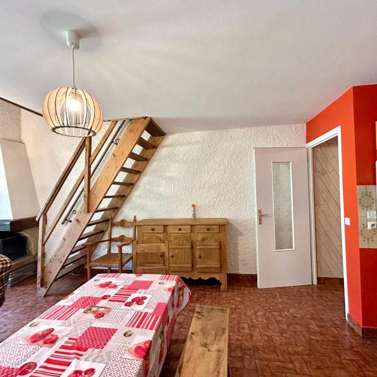 Appartement 2 ch, centre de La Clusaz, 8 pers, proche pistes et activités - FR-1-437-55 - Apartment (8 Adults) - 6