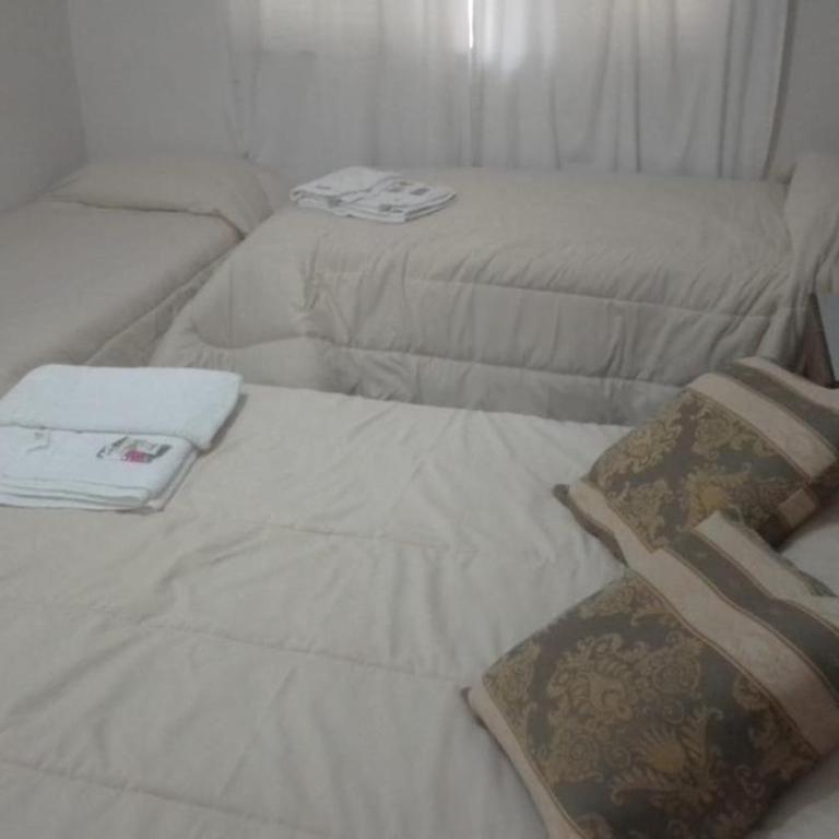 Hotel Plaza - Habitación Deluxe con cama extragrande - 1
