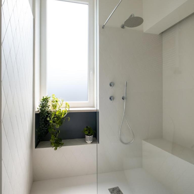 Realkasa Gallery Blue Suite - One-Bedroom Apartment - 18