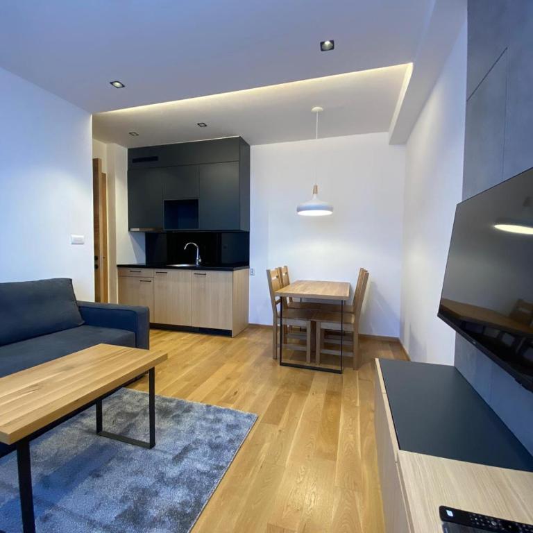 APART HOTEL Zlatni Javor - Trio Apartmani - Apartman sa 2 Spavaće Sobe - 3