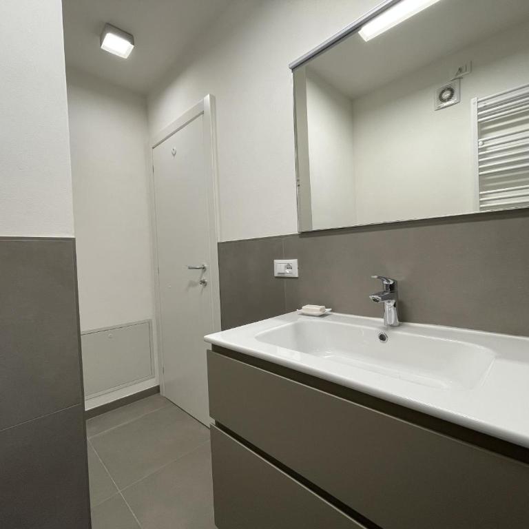 034 Splendido Trilocale Pinzolo - Appartamento con 2 Camere da Letto - 9