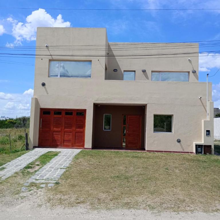 Quequén Necochea - Two-Bedroom House - 3