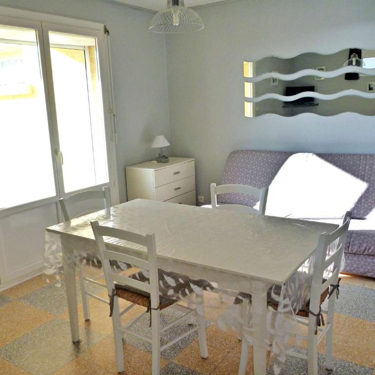 Appartement à 2 pas de la plage avec terrasse et parking - FR-1-387-150 - Appartement (5 Adultes) - 11