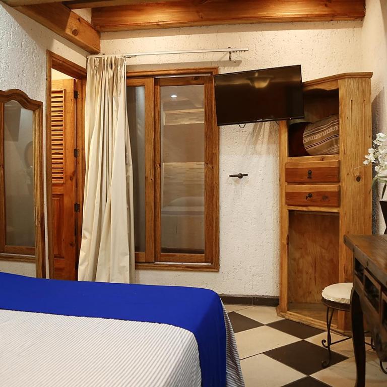 Meson de Juan Valle - Standard Queen Room - 4