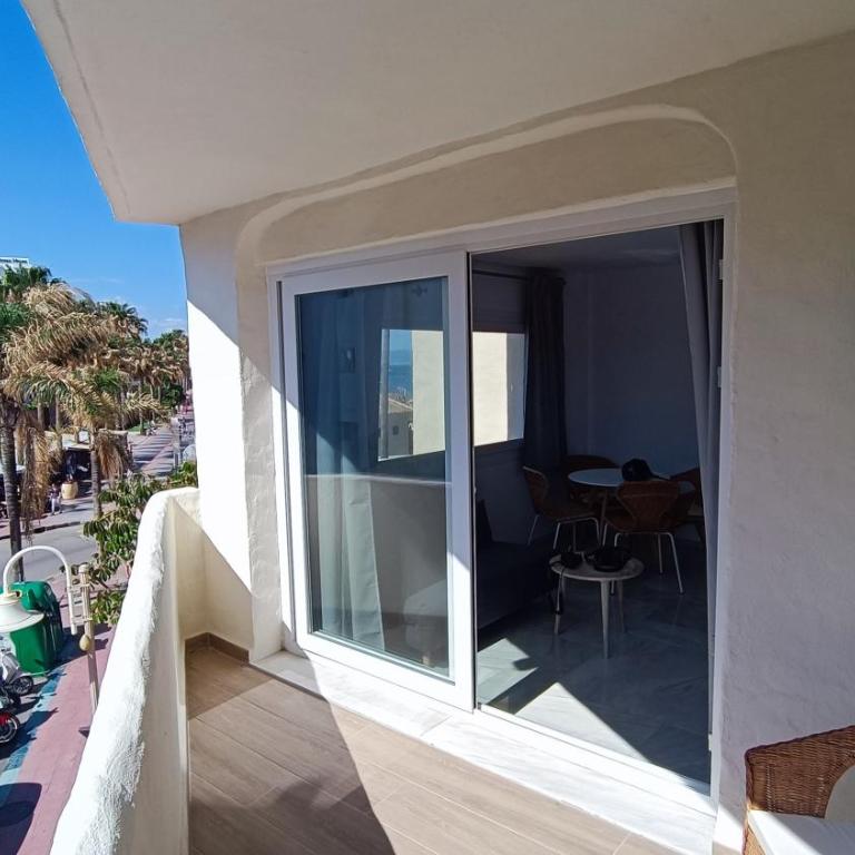 Beach Studio Puerto Marina Playa - Studio Apartment - 2