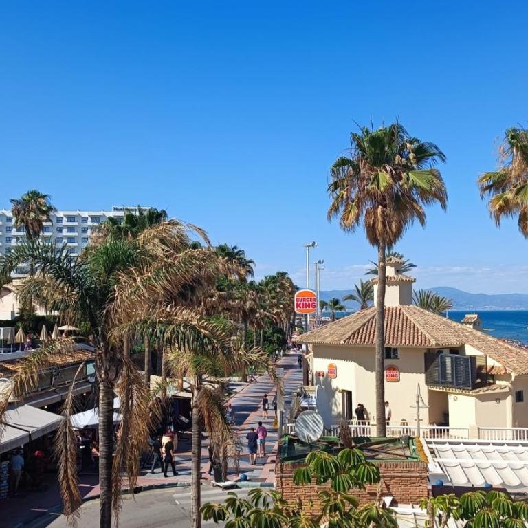 Beach Studio Puerto Marina Playa - Studio Apartment - 3