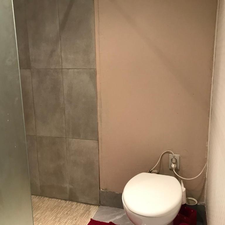 Maison, 2chambres, gde terrasse, prox SNCF, friche et Vieux Port - Two-Bedroom House - 7