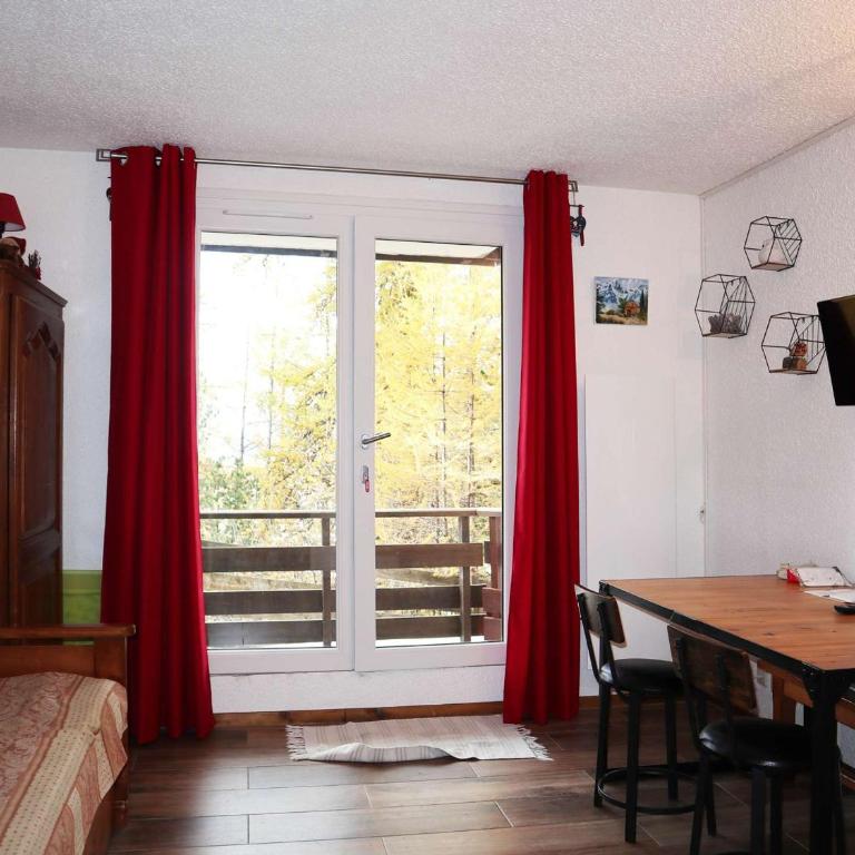 Studio rénové 6 pers, accès direct pistes, proche commerces et télésiège, balcon exposé Est - FR-1-322-461 - Apartment (6 Erwachsene) - 14