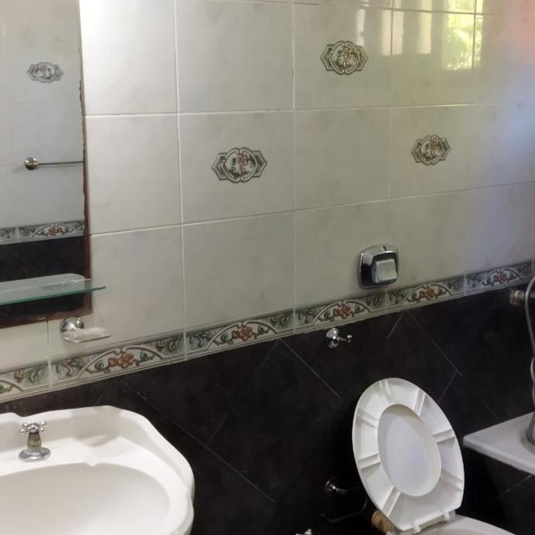 "Cerquita del Mar" Casa para 9 personas zona centro Villa Gesell - Casa de 3 dormitorios - 7