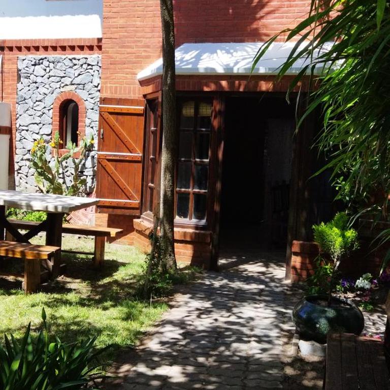 "Cerquita del Mar" Casa para 9 personas zona centro Villa Gesell - Casa de 3 dormitorios - 11