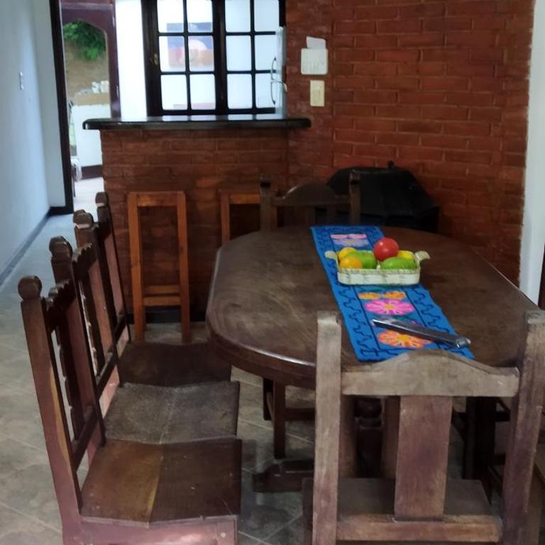 "Cerquita del Mar" Casa para 9 personas zona centro Villa Gesell - Casa de 3 dormitorios - 24