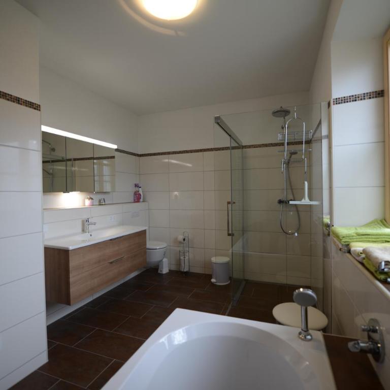 Weinbachbauer - Urlaub am Bauernhof - Apartment mit 2 Schlafzimmern und Bergblick - 2