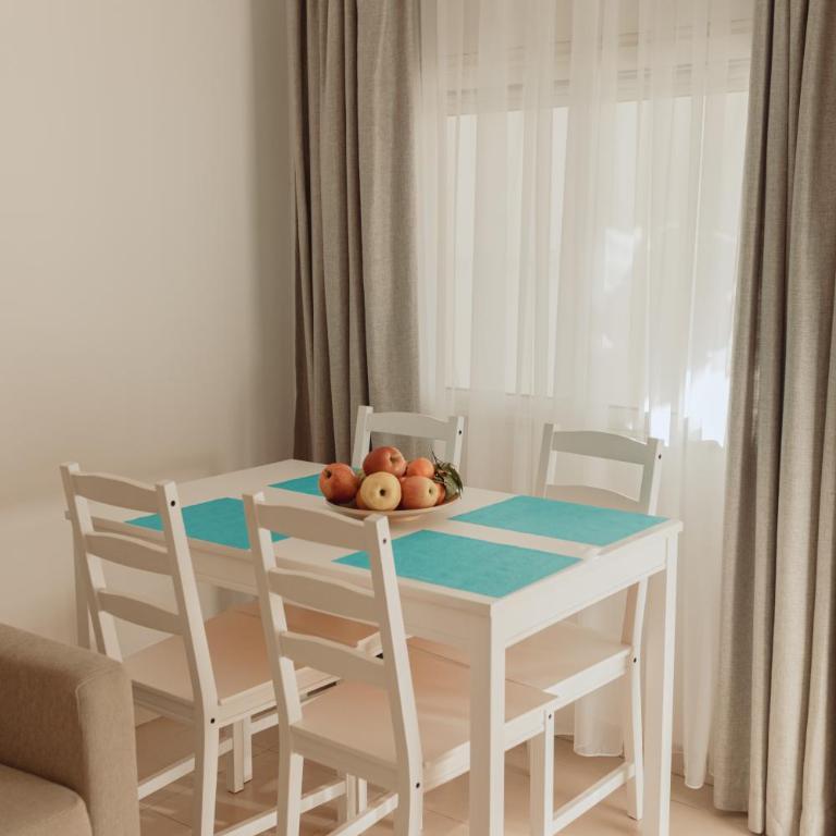 Casa Feliz - RentCar - Apartamento con vistas al jardín - 18