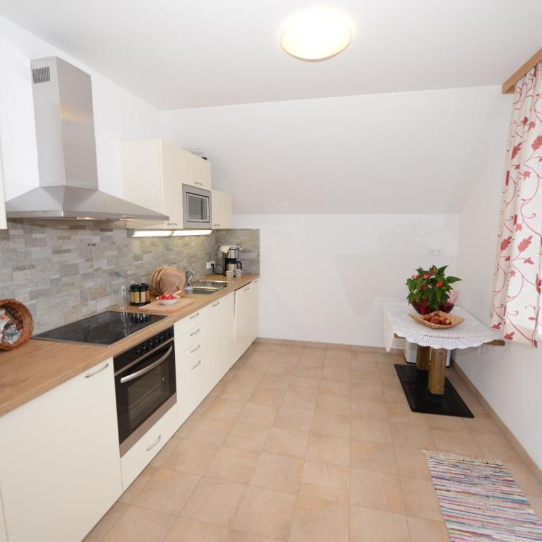 Weinbachbauer - Urlaub am Bauernhof - Apartment mit 2 Schlafzimmern und Bergblick - 6