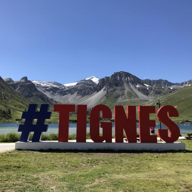 Appartement spacieux pour 8 pers., vue sur lac, au cœur de Tignes - FR-1-641-15 - Apartment - 6